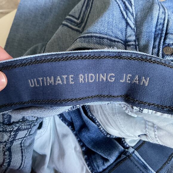 Wrangler Willow Ultimate Riding Med Wash Bootleg Jeans 9x32 - Picture 9 of 13